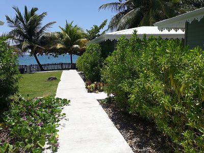 aménagement paysager d'une maison au bord de mer Martinique